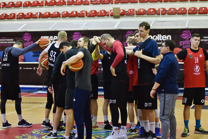 «Спартак-Приморье» приступил к тренировкам 