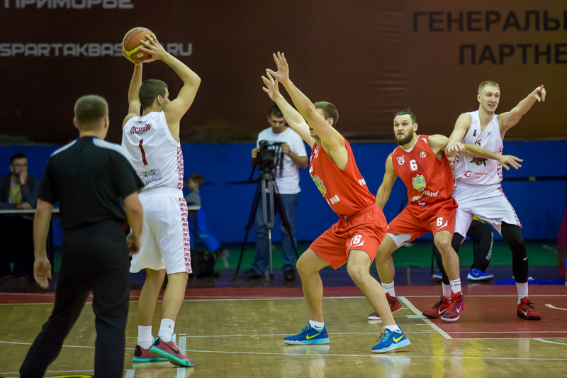 Суперлига. «Спартак-Приморье» - МБА 79:66