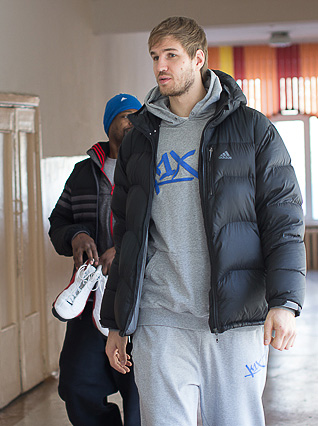 На летающем коврике Аладдина