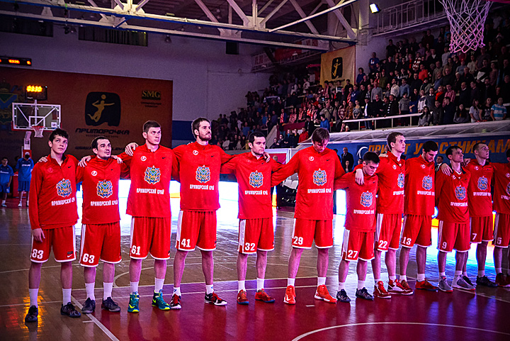 «Спартак-Приморье» - «Динамо» 100:94