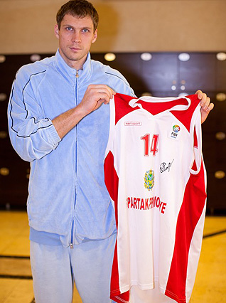 «Спартак-Приморье» стал участником благотворительного аукциона