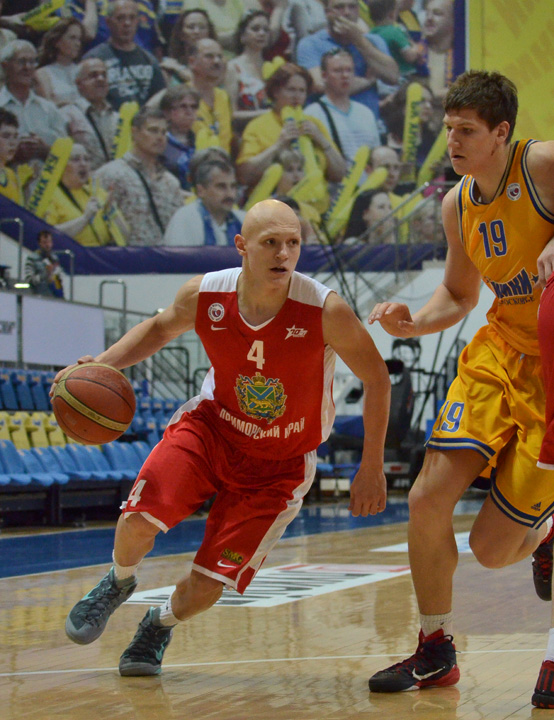 «Химки-Подмосковье» - «Спартак-Приморье» 75:76