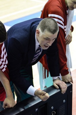 Главный тренер БК «Спартак-Приморье» - Евгений Кисурин