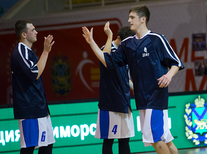 Победой «Спартака» завершился чемпионат Приморского края