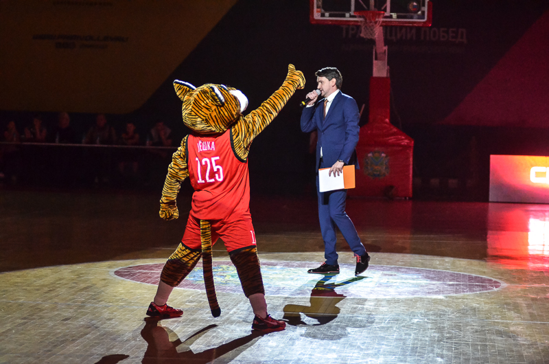 Суперлига. «Спартак-Приморье» - МБА 92:69