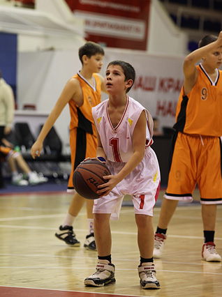 «Спартак-Приморье-99» одержал победу на зональном этапе первенства России