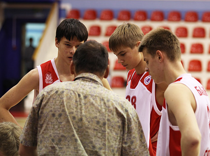 «Спартак-Приморье-98» стал чемпионом зонального этапа первенства России