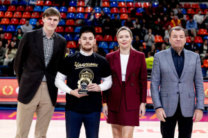 Под руководством Артёма Комогорцева «Зенит-М» вновь стал чемпионом Единой молодежной лиги ВТБ!