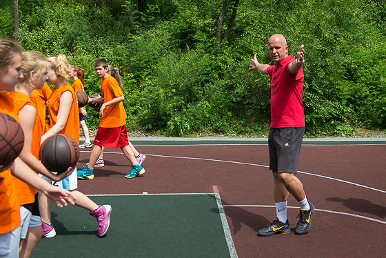 Детей в «Спарте» тренирует сербский специалист Славолюб Горунович