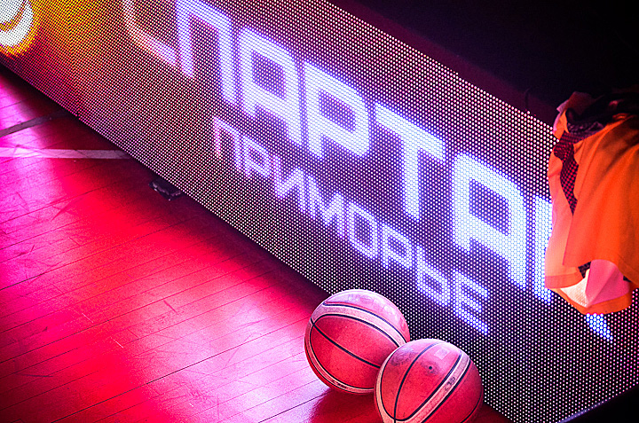 1/2 финала. «Спартак-Приморье» - «Урал» 85:73