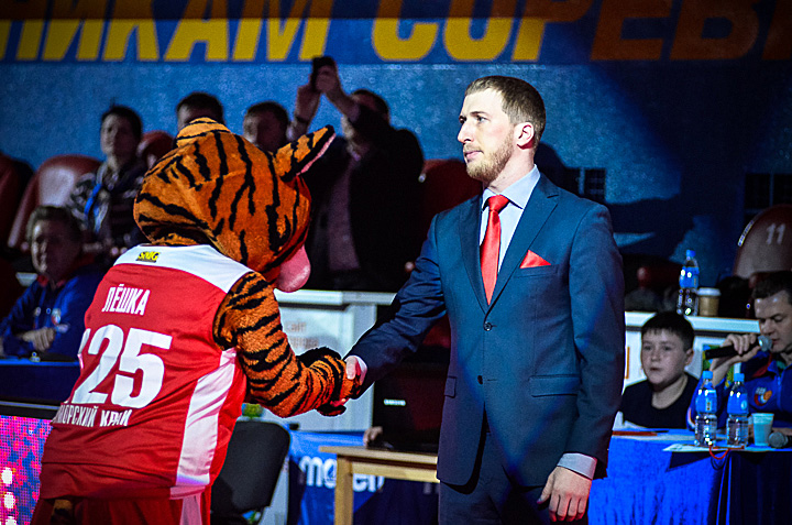 1/4 финала. «Спартак-Приморье» - «Самара-СГЭУ» 75:73 