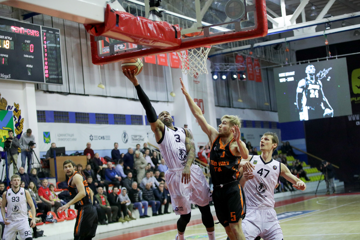 Суперлига. «Спартак-Приморье» - «ТЕМП-СУМЗ-УГМК» 96:93