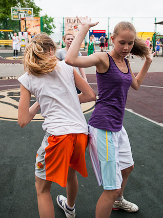 Кубок по уличному баскетболу. День первый